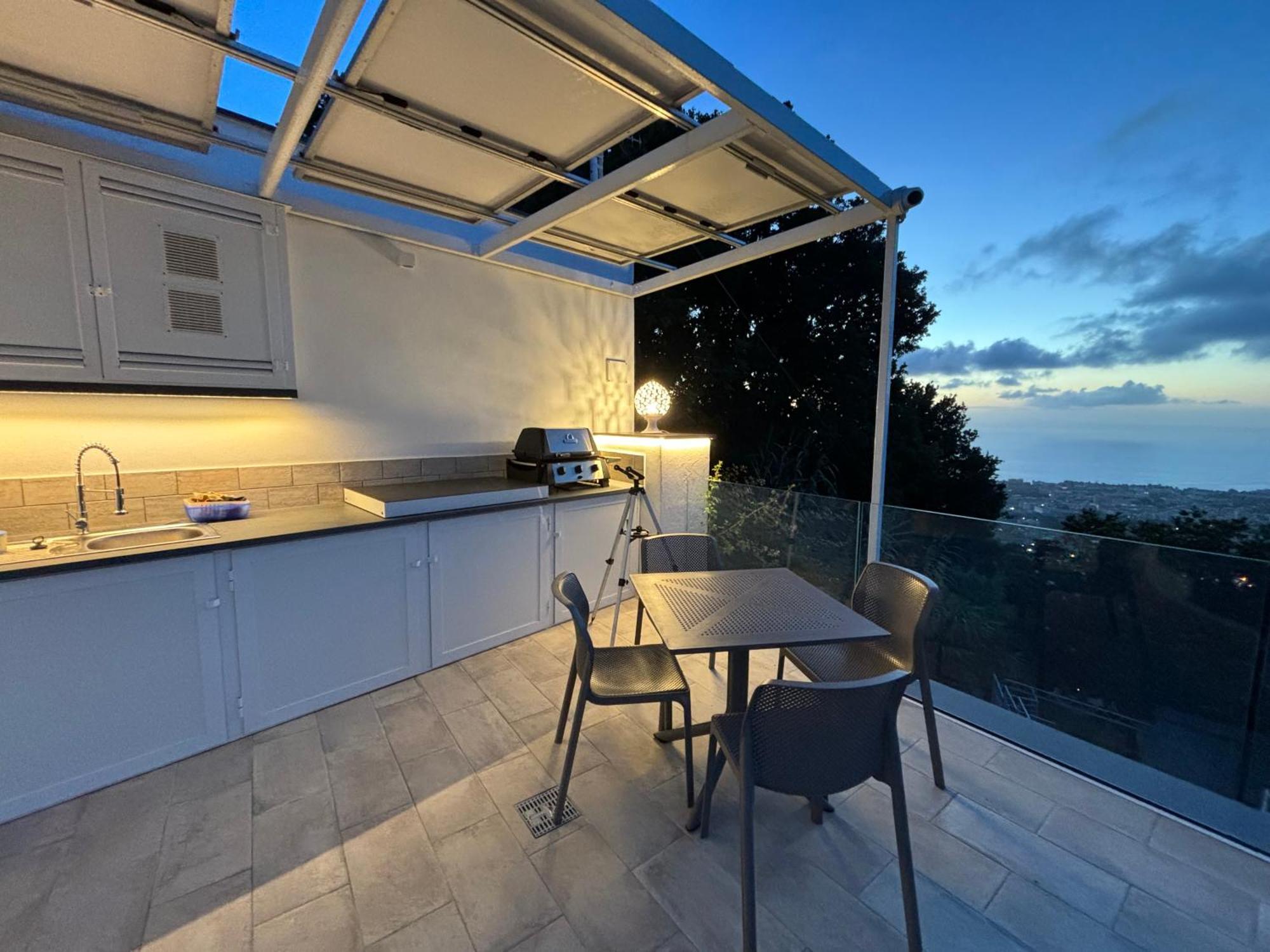 En Suite Bedroom Blue Moon Piano di Sorrento Exterior photo